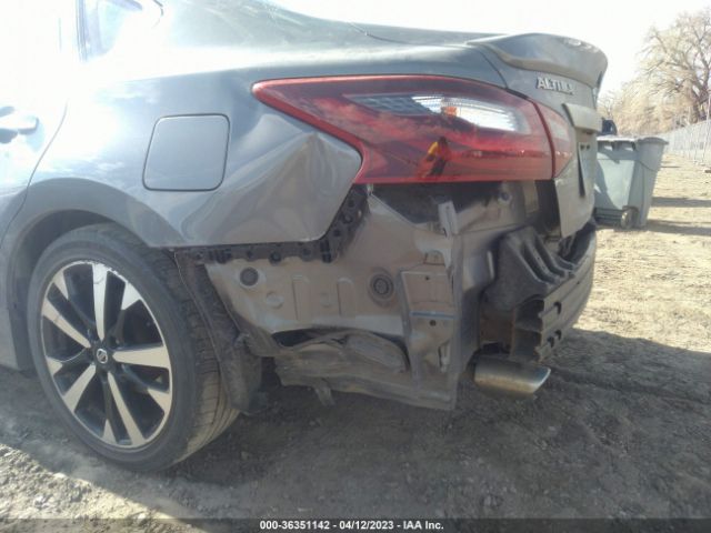 1N4AL3AP9JC218260 Nissan Altima 2.5 Sr