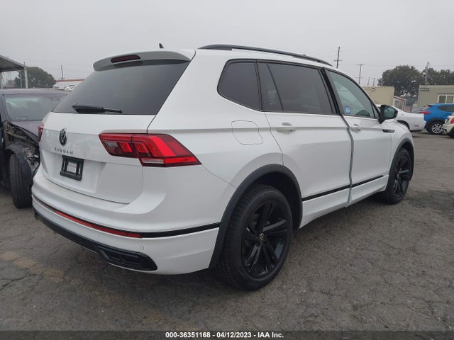 3VVCB7AX7PM003207 Volkswagen Tiguan Se R-line Black