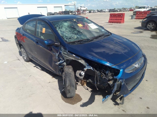 2017 KMHCT4AE3HU243095 main image