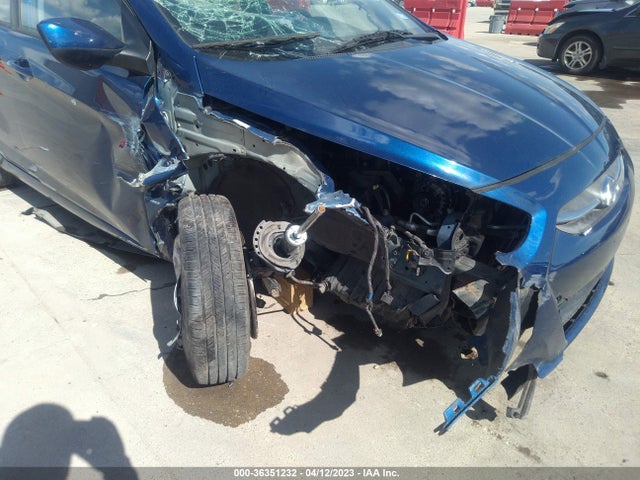 Hyundai ACCENT SE 2017 KMHCT4AE3HU243095 Image 8