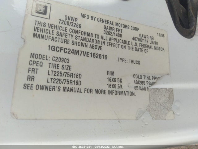 1997 CHEVROLET C/K 2500 VIN: 1GCFC24M7VE162616