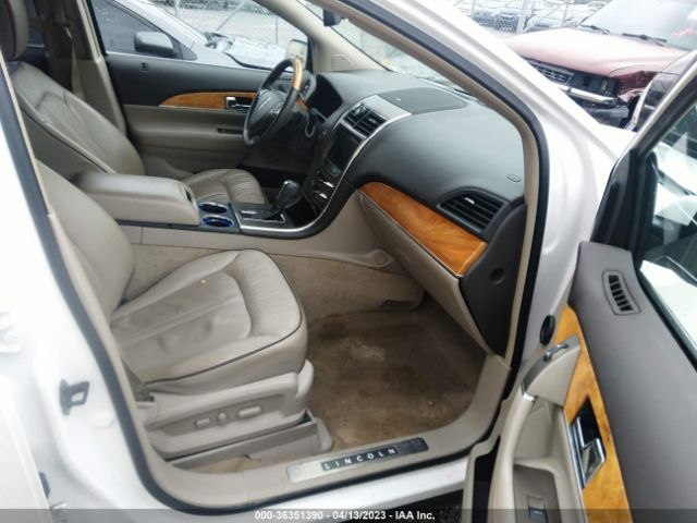 2LMDJ6JK8EBL00442 Lincoln MKX