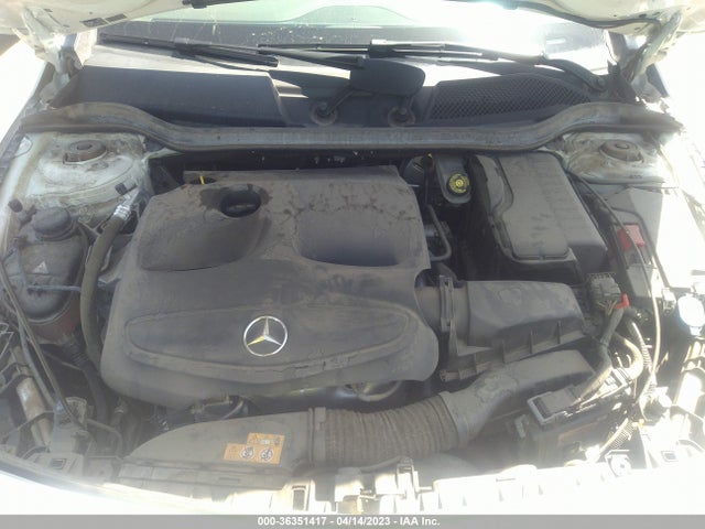 Mercedes-Benz Cla Cla 250 2018 WDDSJ4EB3JN516869 Image 10