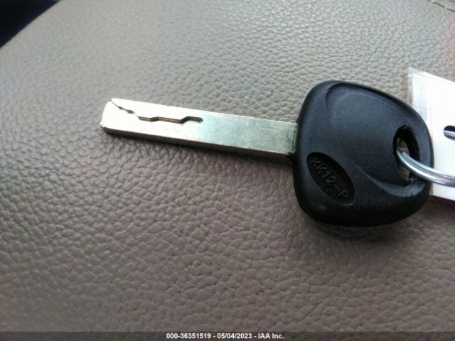KNAGT4L33G5117293 KIA Optima Lx