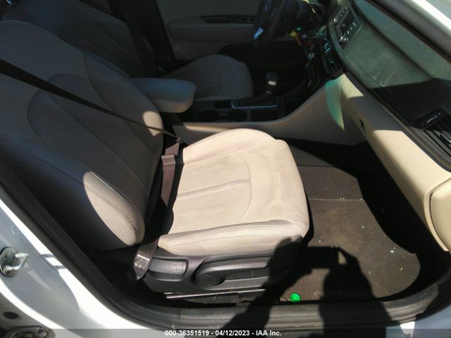 KNAGT4L33G5117293 KIA Optima Lx