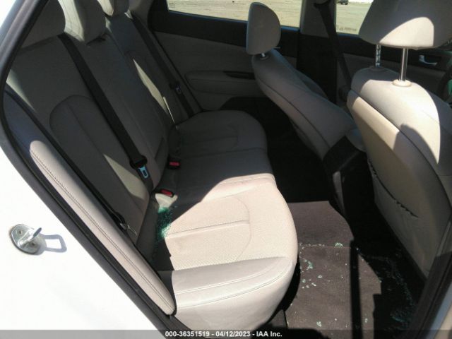 KNAGT4L33G5117293 KIA Optima Lx
