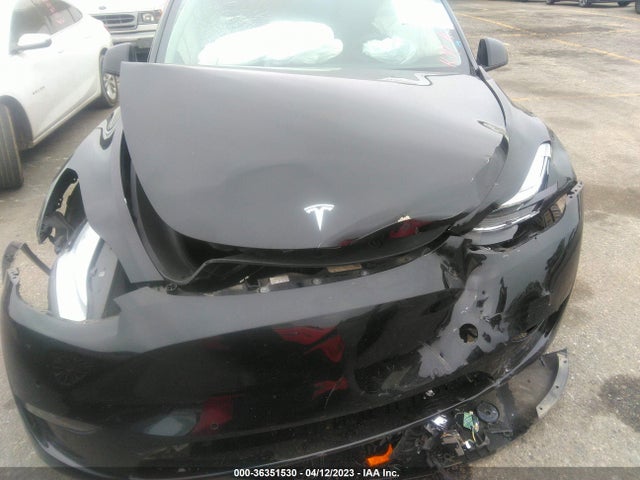 Tesla Model Y Long Range 2021 5YJYGDEE4MF215320 Image 7