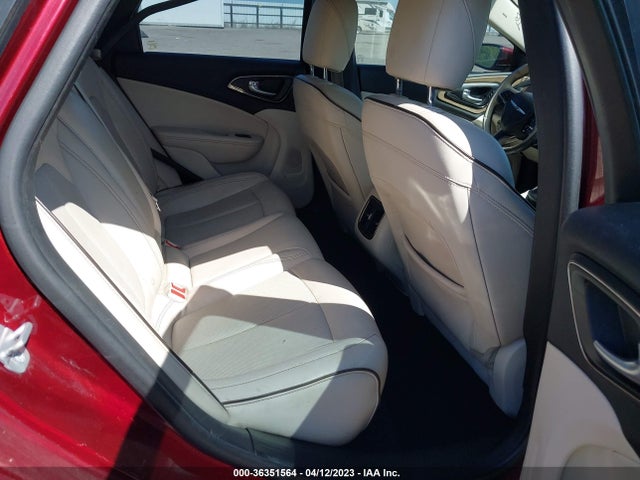 Chrysler 200 C 2015 1C3CCCEG6FN617933 Image 8