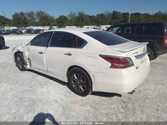 Nissan Altima 2.5 S 2015 1N4AL3AP6FC568257 Image 4