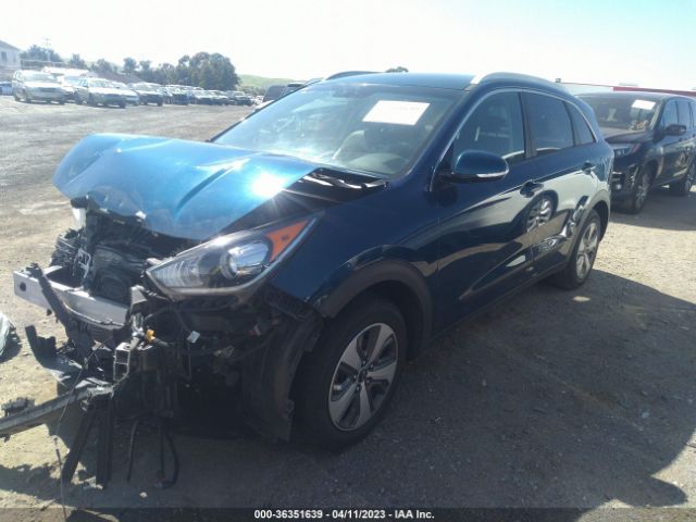 KNDCC3LC7K5274832 KIA NIRO EX