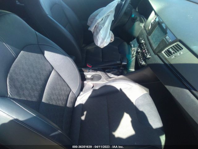 KNDCC3LC7K5274832 KIA NIRO EX