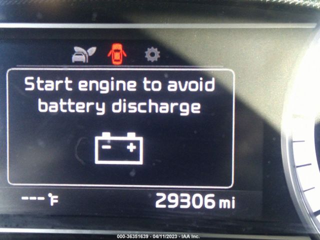 KNDCC3LC7K5274832 KIA NIRO EX