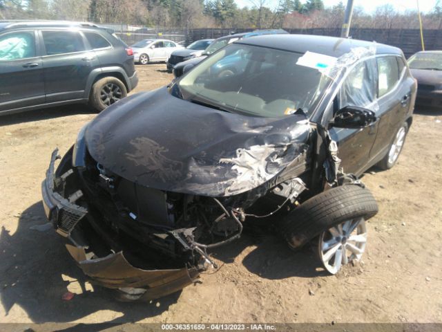 JN1BJ1CRXKW310181 Nissan Rogue Sport S