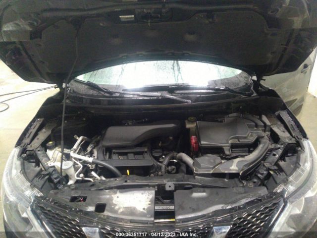 JN1BJ1CR4JW205988 Nissan Rogue Sport Sv