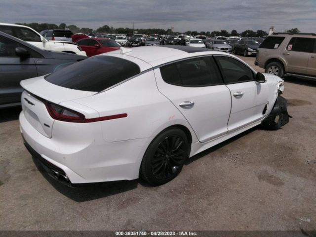 KNAE25LA8K6048988 KIA Stinger Premium