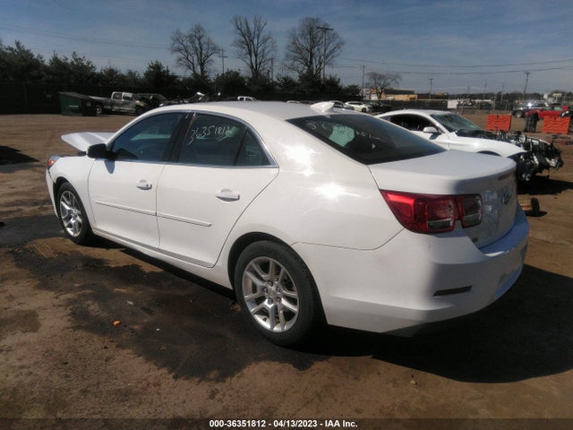 Chevrolet MALIBU 1LT 2015 1G11C5SL2FF145846 Image 3