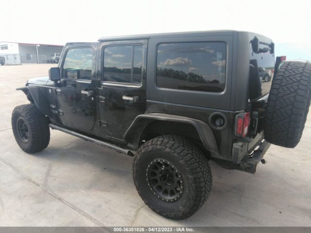 1C4BJWEG1HL647807 Jeep Wrangler Unlimited Sahara