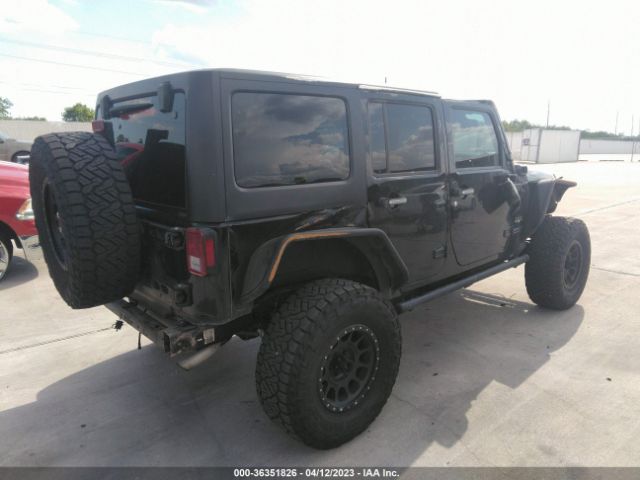 1C4BJWEG1HL647807 Jeep Wrangler Unlimited Sahara