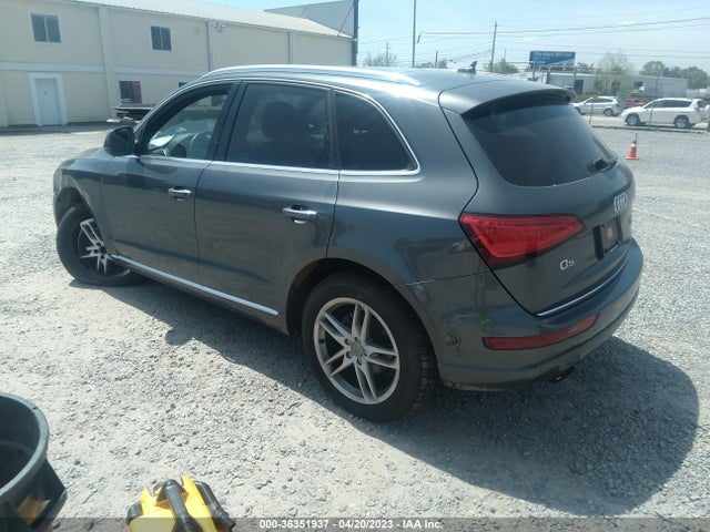WA1LFAFP3FA061118 Audi Q5 Premium Plus
