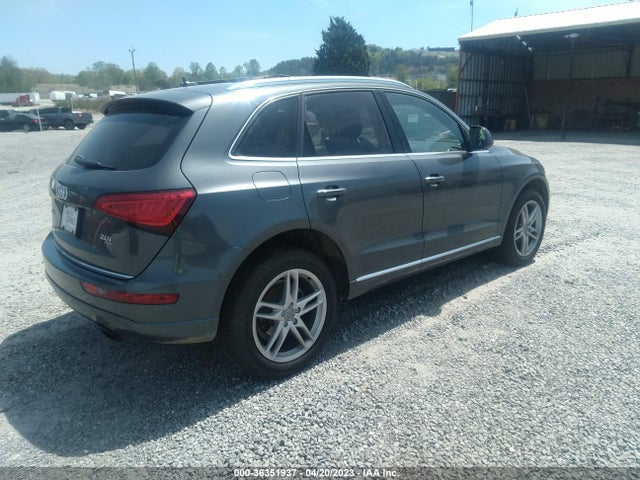 WA1LFAFP3FA061118 Audi Q5 Premium Plus