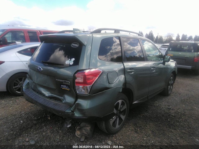 JF2SJAEC3HH492469 Subaru Forester Premium
