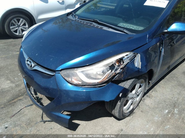 2016 HYUNDAI ELANTRA SE VIN: 5NPDH4AE6GH676879