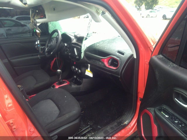 ZACCJBCB6HPE40362 Jeep Renegade Trailhawk