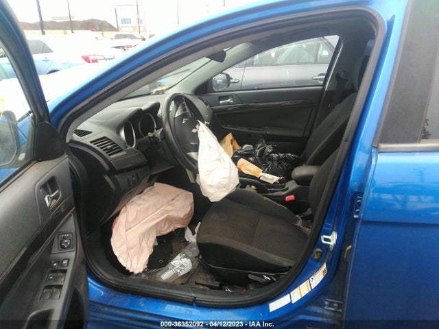 JA32U2FU0GU008863 Mitsubishi LANCER ES
