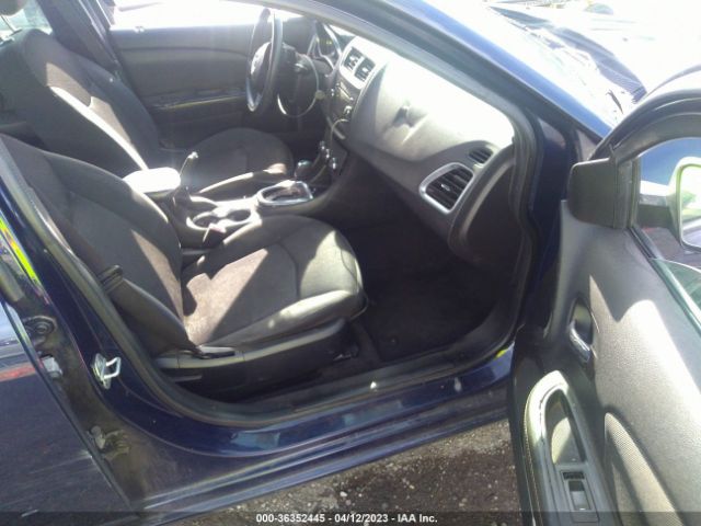 1C3CDZAB8EN147753 Dodge AVENGER SE