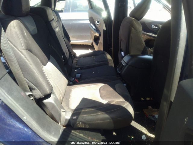 1C4PJLAB1FW669817 Jeep Cherokee Sport