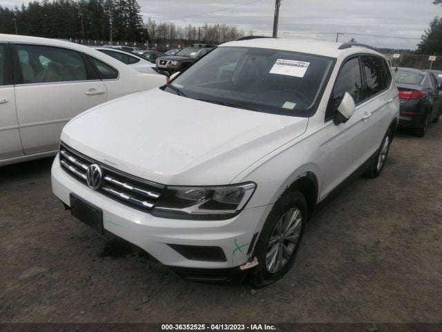 3VV0B7AX6JM098966 Volkswagen TIGUAN S