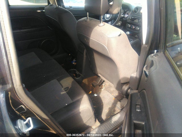 1C4NJCBBXED531483 Jeep Compass Sport