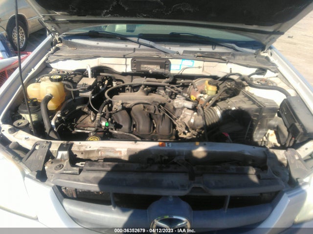 2002 MAZDA TRIBUTE LX/ES VIN: 4F2YU09112KM65882