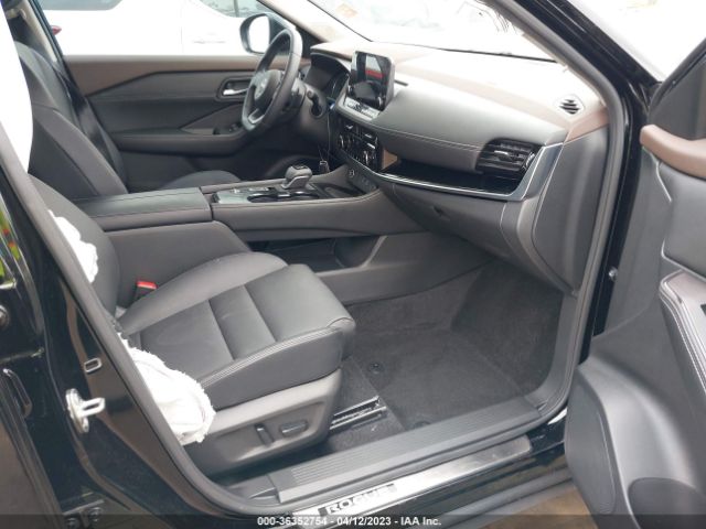 JN8BT3CA0PW001912 Nissan Rogue Sl