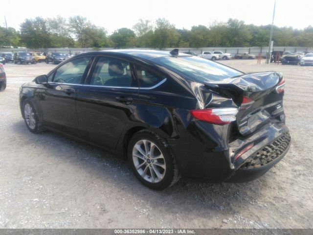 3FA6P0HD1LR143028 Ford FUSION SE