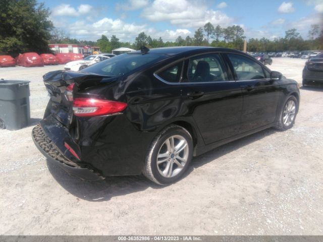 3FA6P0HD1LR143028 Ford FUSION SE