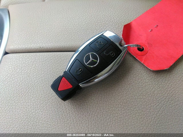 2019 MERCEDES-BENZ GLC GLC 300 VIN: WDC0G4KB8K1000482