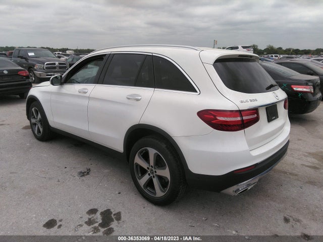 2019 MERCEDES-BENZ GLC GLC 300 VIN: WDC0G4KB8K1000482