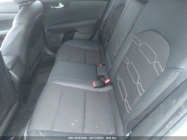 3KPF54AD6PE553676 KIA Forte Gt-line
