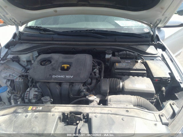 Hyundai Elantra Value Edition 2018 5NPD84LF7JH336458 Image 10