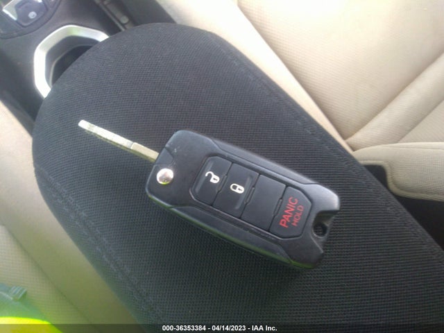 Jeep Renegade Latitude 2015 ZACCJBBT0FPB75498 Image 3