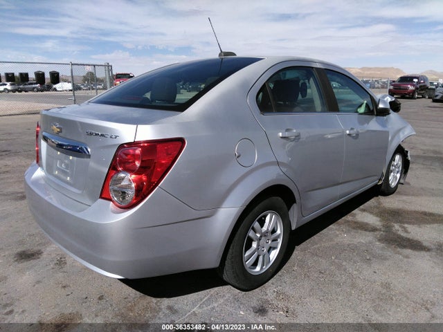 Chevrolet SONIC LT 2015 1G1JC5SH4F4175499 Image 5