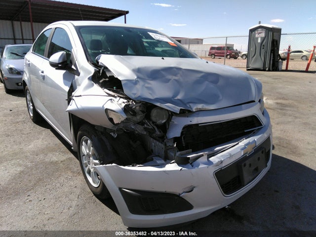 Chevrolet SONIC LT 2015 1G1JC5SH4F4175499 Image 7