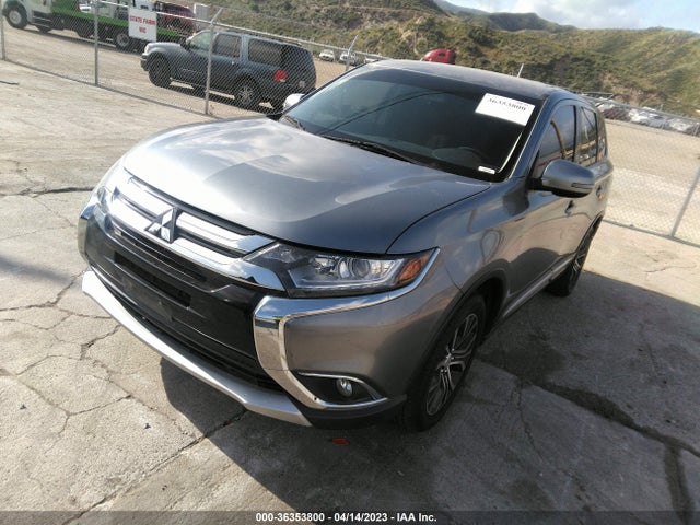 JA4AZ3A38JZ042024 Mitsubishi Outlander Es/se/sel/le