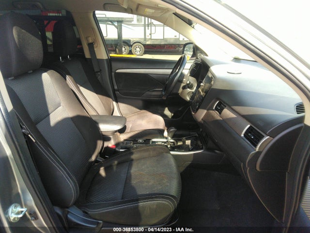 JA4AZ3A38JZ042024 Mitsubishi Outlander Es/se/sel/le