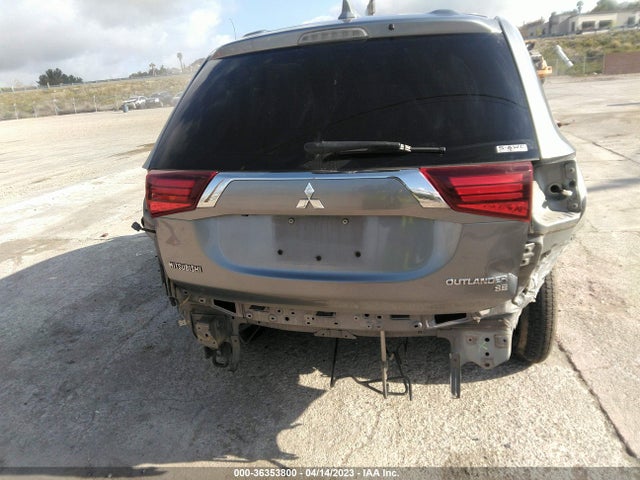 JA4AZ3A38JZ042024 Mitsubishi Outlander Es/se/sel/le
