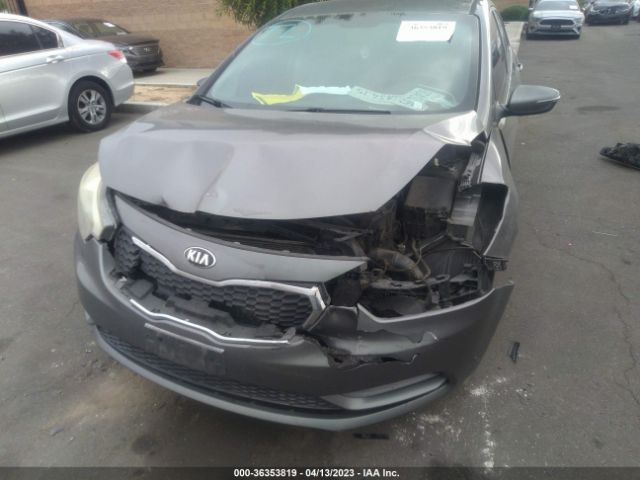 KNAFX4A66G5462816 KIA FORTE LX
