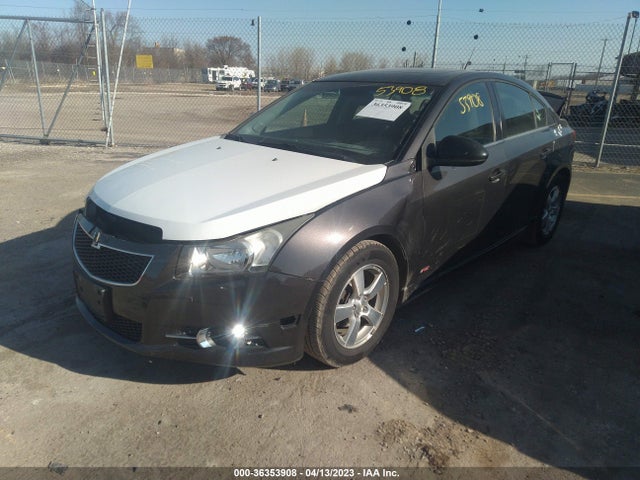 Chevrolet Cruze 1lt 2014 1G1PC5SB7E7313006 Image 2