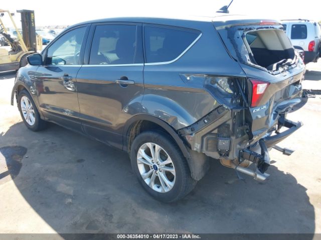 1FMCU0GD1KUB62320 Ford ESCAPE SE