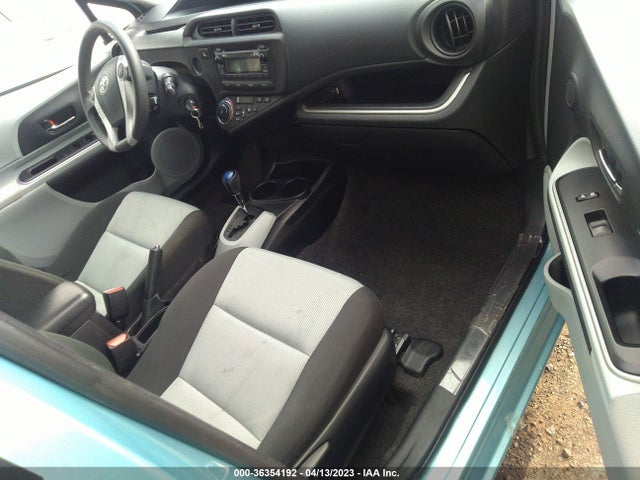 Toyota Prius C One/three/two/four 2014 JTDKDTB37E1079836 Image 5